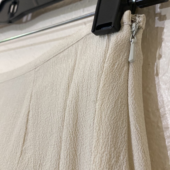 90s Campagnie Internationale Express Off White Skirt w/ Embroidery - Picture 4 of 6